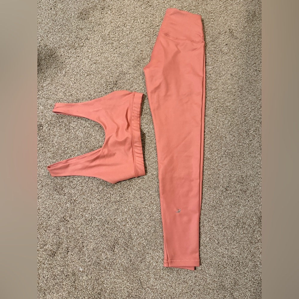 Glyder Coral Sports Bra and Leggings Set